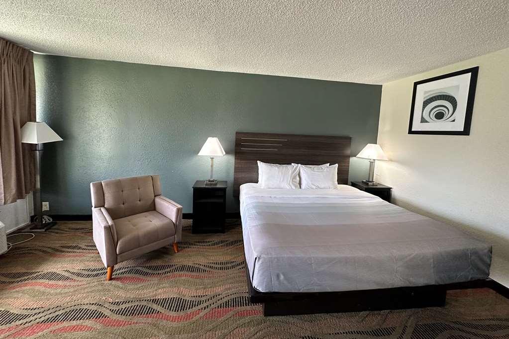 Quality Inn & Suites Santee Ruang foto